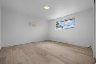 372 N Overland E, Tooele, UT 84074 - Photo 12
