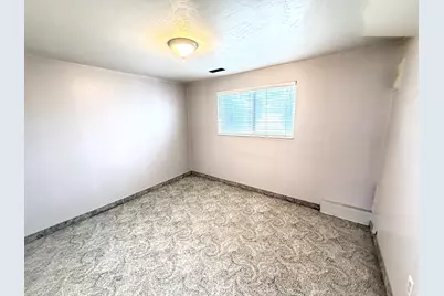 4666 S Edgeware Ln W, Taylorsville, UT 84129 - Photo 16