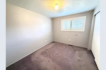 4666 S Edgeware Ln W, Taylorsville, UT 84129 - Photo 14