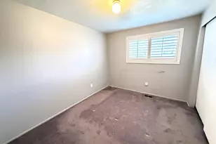 4666 S Edgeware Ln W, Taylorsville, UT 84129 - Photo 14