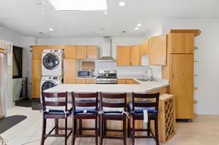 60 E 1300 S, Salt Lake City, UT 84115 - Photo 4