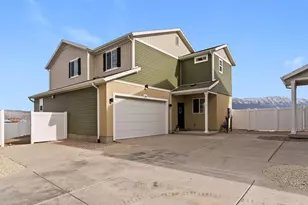 109 N Provo River Rd, Saratoga Springs, UT 84045 - Photo 2