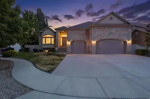 1653 E Crescent View Circle S, Sandy, UT 84092 - Photo 42
