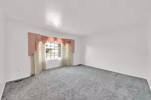 7057 S 2800 W, West Jordan, UT 84084 - Photo 12