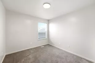 3687 E Royal Troon Dr, Eagle Mountain, UT 84005 - Photo 18