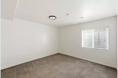 3687 E Royal Troon Dr, Eagle Mountain, UT 84005 - Photo 22