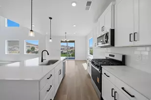 1823 S Sandbench Dr, Washington, UT 84780 - Photo 12