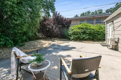 6915 S Brookhill Dr E, Cottonwood Heights, UT 84121 - Photo 24