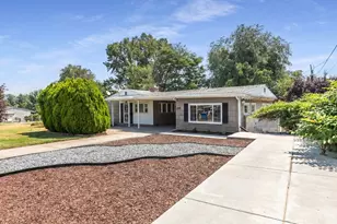 6915 S Brookhill Dr E, Cottonwood Heights, UT 84121 - Photo 26