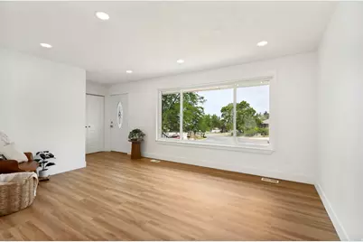 62 S Clark Ln, Elk Ridge, UT 84651 - Photo 6