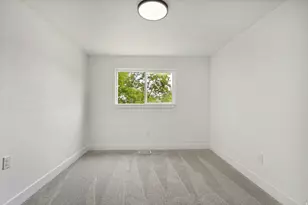 62 S Clark Ln, Elk Ridge, UT 84651 - Photo 14