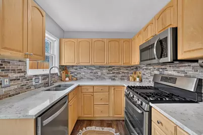 2406 E 2100 S, Salt Lake City, UT 84109 - Photo 10