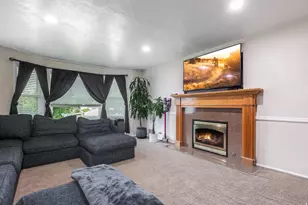 1630 E Jordan Dr S, Sandy, UT 84092 - Photo 6
