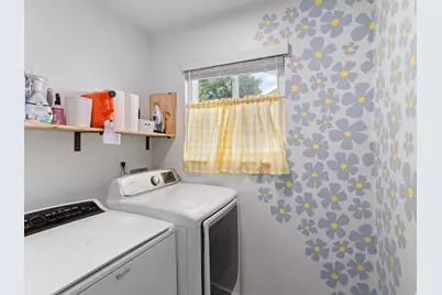 835 W 150 S, Clearfield, UT 84015 - Photo 10