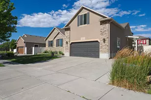 12334 S Sacajewa St W, Riverton, UT 84096 - Photo 4