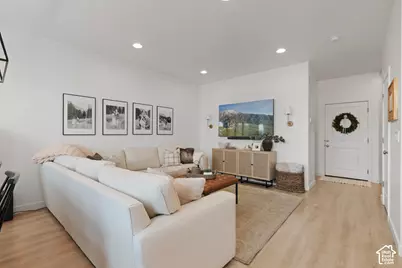 15187 S Wild Horse Way, Bluffdale, UT 84065 - Photo 10