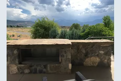 3268 E Lindsay Spring Cir, Heber City, UT 84032 - Photo 8