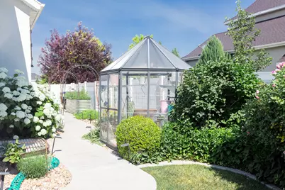 1324 N 3200 W, Provo, UT 84601 - Photo 30