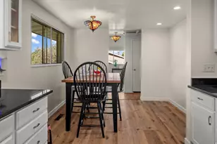 695 E 3950 N, Provo, UT 84604 - Photo 8
