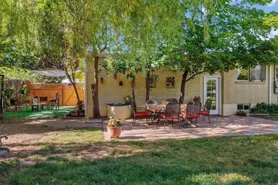 695 E 3950 N, Provo, UT 84604 - Photo 36