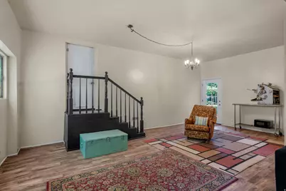 695 E 3950 N, Provo, UT 84604 - Photo 12