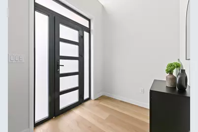 617 W 5th Ave S, Midvale, UT 84047 - Photo 2