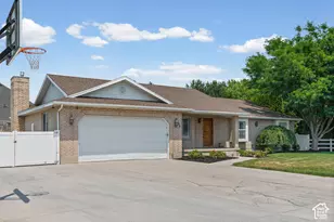 425 E 2600 N, Lehi, UT 84043 - Photo 2