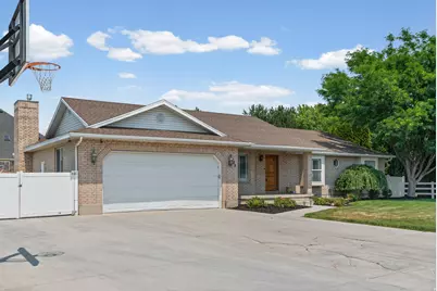 425 E 2600 N, Lehi, UT 84043 - Photo 1