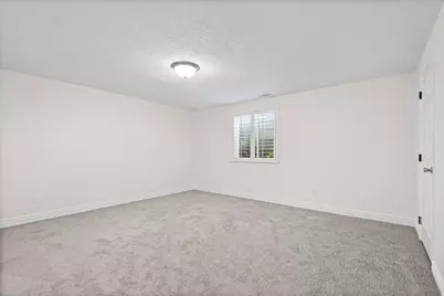 425 E 2600 N, Lehi, UT 84043 - Photo 38
