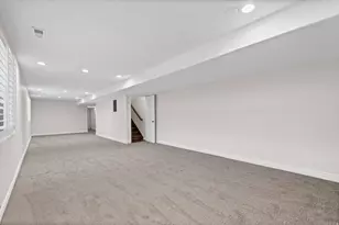 425 E 2600 N, Lehi, UT 84043 - Photo 32
