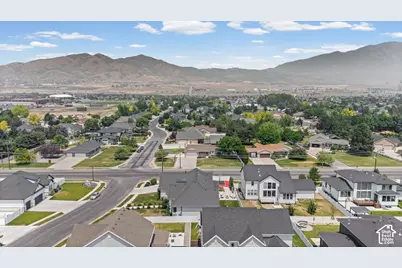 425 E 2600 N, Lehi, UT 84043 - Photo 58