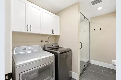 6086 S 1525 E, Murray, UT 84121 - Photo 24