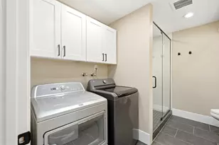 6086 S 1525 E, Murray, UT 84121 - Photo 24