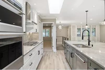 6086 S 1525 E, Murray, UT 84121 - Photo 8