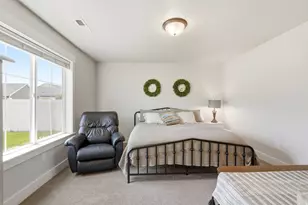 222 W 450 S, Hyde Park, UT 84318 - Photo 28