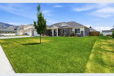 222 W 450 S, Hyde Park, UT 84318 - Photo 44
