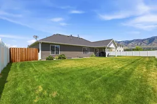 222 W 450 S, Hyde Park, UT 84318 - Photo 38