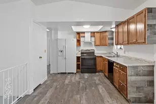 3437 W Webwood Ct, West Valley, UT 84119 - Photo 14