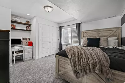 712 E Sunset View Rd S, Grantsville, UT 84029 - Photo 40