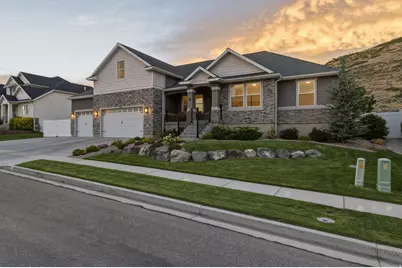 528 W Autumn Hills Blvd, Lehi, UT 84048 - Photo 1