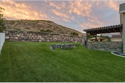 528 W Autumn Hills Blvd, Lehi, UT 84048 - Photo 102