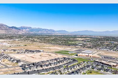 528 W Autumn Hills Blvd, Lehi, UT 84048 - Photo 64