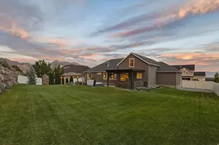 528 W Autumn Hills Blvd, Lehi, UT 84048 - Photo 108