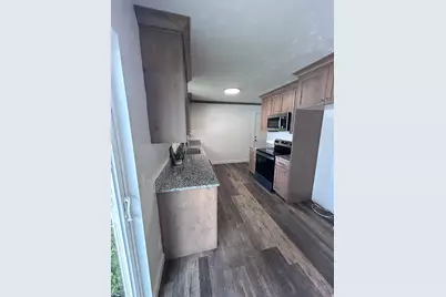 9789 S 285 E, Sandy, UT 84070 - Photo 24