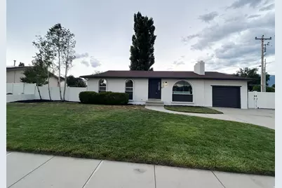 9789 S 285 E, Sandy, UT 84070 - Photo 2