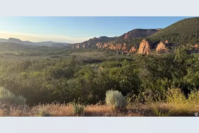 137 N Kolob #36, Springdale, UT 84767 - Photo 2