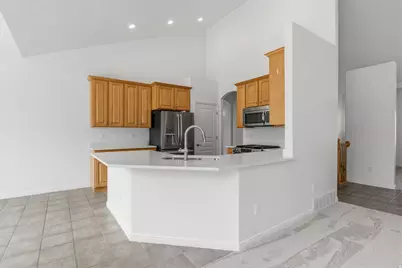 2084 Tuscany Way, Pleasant Grove, UT 84062 - Photo 14