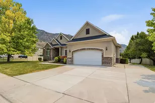 2084 Tuscany Way, Pleasant Grove, UT 84062 - Photo 2