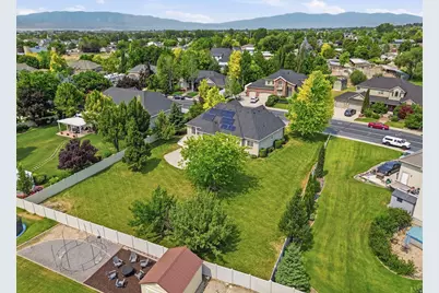 2084 Tuscany Way, Pleasant Grove, UT 84062 - Photo 54