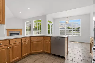 2084 Tuscany Way, Pleasant Grove, UT 84062 - Photo 18